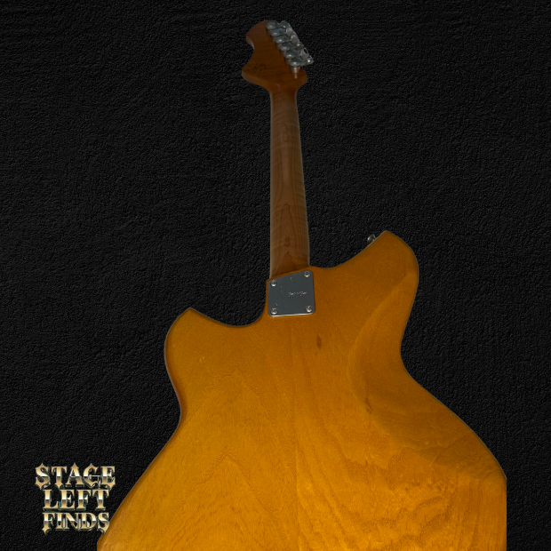 Novo Mirus Lake Sonic Burst, Amber Back and Sides P90 Pickups