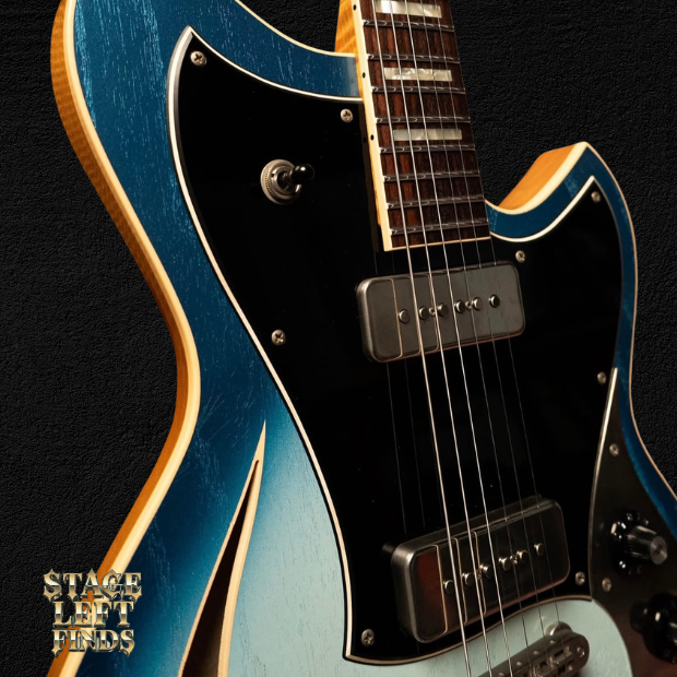Novo Mirus Lake Sonic Burst, Amber Back and Sides P90 Pickups